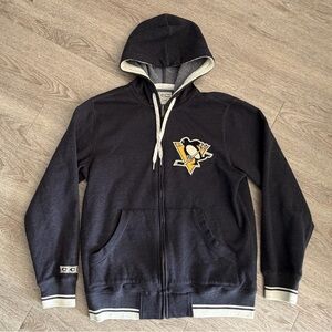 Pittsburgh Penguins CCM Hoodie Full Zip Black NHL Hockey Sweatshirt Medium
